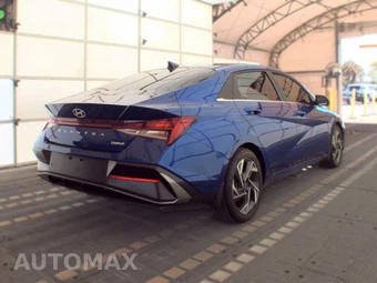 2024 Hyundai Elantra Limited - miniatura 5