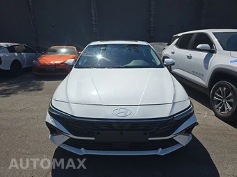 2024 Hyundai Elantra Limited - miniatura 2
