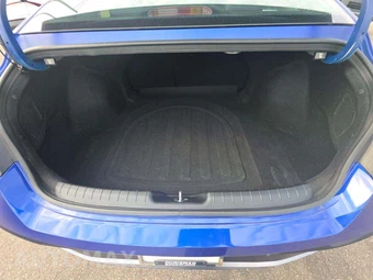 2024 Hyundai Elantra Limited - miniatura 14