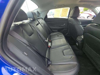 2024 Hyundai Elantra Limited - miniatura 16