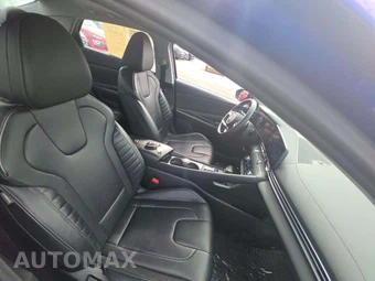 2024 Hyundai Elantra Limited - miniatura 18
