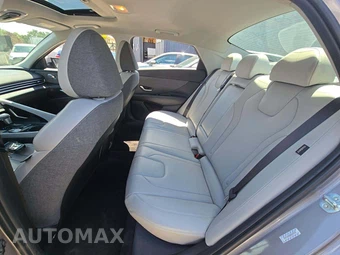 2024 Hyundai Elantra Limited - miniatura 13