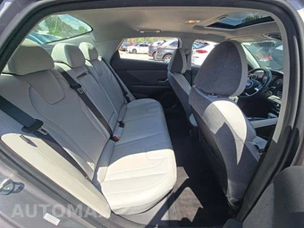 2024 Hyundai Elantra Limited - miniatura 16