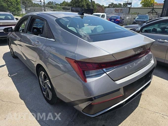 2024 Hyundai Elantra Limited - miniatura 2