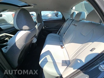 2024 Hyundai Elantra Limited - miniatura 13