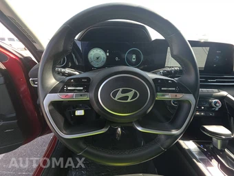 2024 Hyundai Elantra Limited - miniatura 10