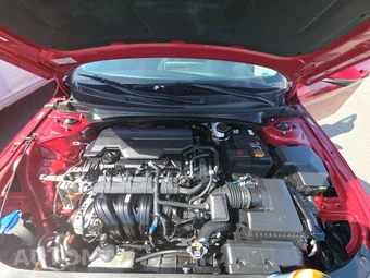 2024 Hyundai Elantra Limited - miniatura 15