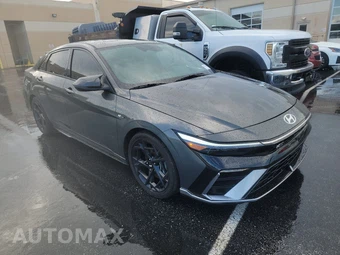 2024 Hyundai Elantra N Line - miniatura 3