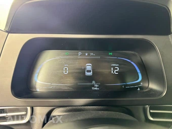 2024 Hyundai Elantra SE - miniatura 14