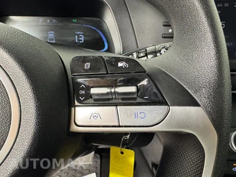 2024 Hyundai Elantra SE - miniatura 16