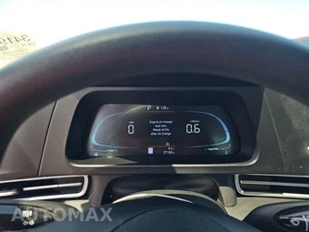 2024 Hyundai Elantra SE - miniatura 18