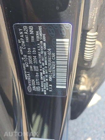 2024 Hyundai Elantra SE - miniatura 5