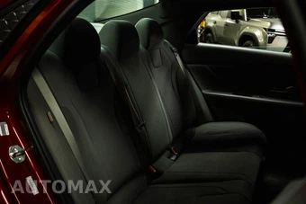 2024 Hyundai Elantra SE - miniatura 11