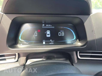 2024 Hyundai Elantra SE - miniatura 9