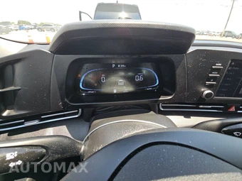 2024 Hyundai Elantra SE - miniatura 12