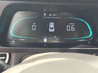 2024 Hyundai Elantra SE - miniatura 12