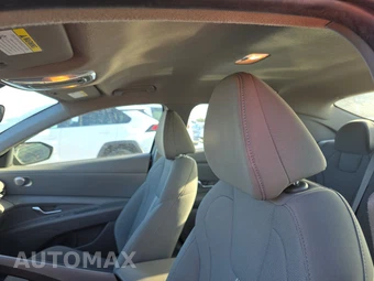 2024 Hyundai Elantra SE - miniatura 20