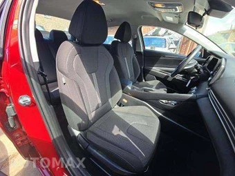 2024 Hyundai Elantra SE - miniatura 18