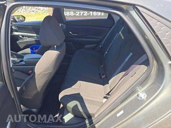 2024 Hyundai Elantra SEL - miniatura 13