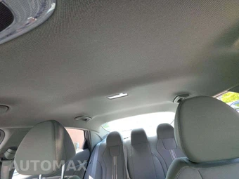 2024 Hyundai Elantra SEL - miniatura 11