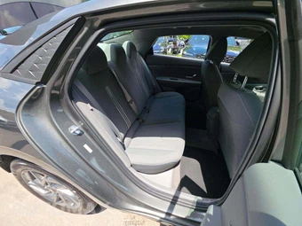 2024 Hyundai Elantra SEL - miniatura 16