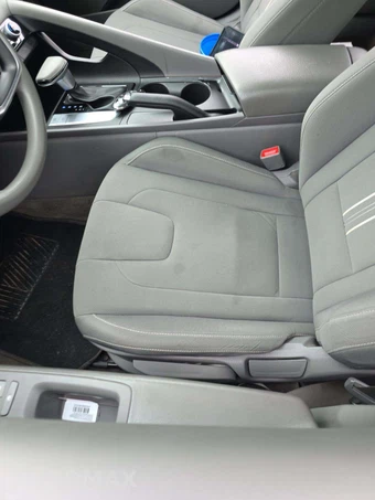 2024 Hyundai Elantra SEL - miniatura 25