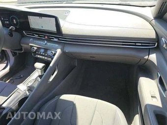 2024 Hyundai Elantra SEL - miniatura 19