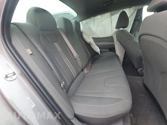 2024 Hyundai Elantra SEL – miniatura 13