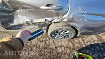2024 Hyundai Elantra SEL – miniatura 27