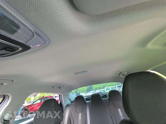 2024 Hyundai Elantra SEL – miniatura 11
