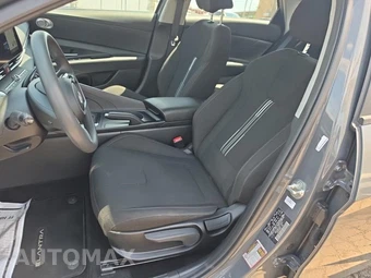 2024 Hyundai Elantra SEL - miniatura 13