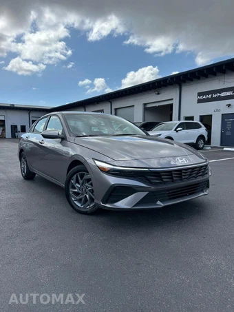 2024 Hyundai Elantra SEL - car from the USA, Manheim Buy-Now listing at AUTOMAX