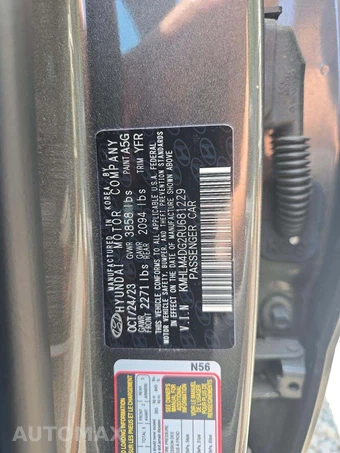 2024 Hyundai Elantra SEL - miniatura 5