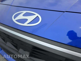 2024 Hyundai Elantra SEL - miniatura 18