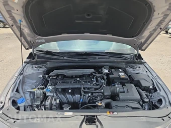 2024 Hyundai Elantra SEL - miniatura 18