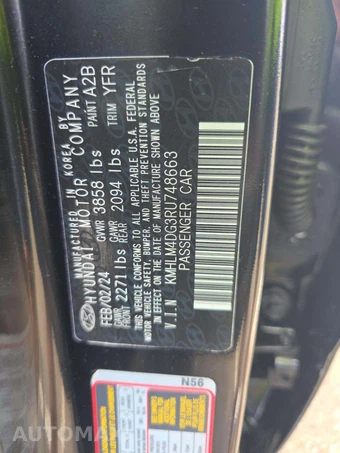 2024 Hyundai Elantra SEL - miniatura 5