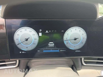 2024 Hyundai Elantra SEL - miniatura 9