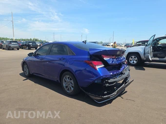 2024 Hyundai Elantra SEL - miniatura 6