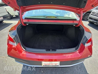 2024 Hyundai Elantra SEL - miniatura 14