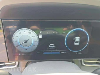 2024 Hyundai Elantra SEL - miniatura 9