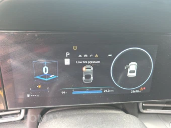 2024 Hyundai Elantra SEL - miniatura 12