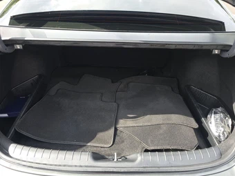 2024 Hyundai Elantra SEL - miniatura 16
