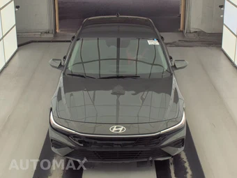 2024 Hyundai Elantra SEL - miniatura 2