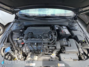 2024 Hyundai Elantra SEL - miniatura 15