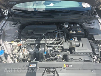 2024 Hyundai Elantra SEL - miniatura 15
