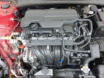 2024 Hyundai Elantra SEL - miniatura 15