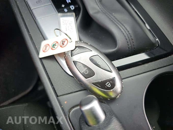 2024 Hyundai Elantra SEL - miniatura 8