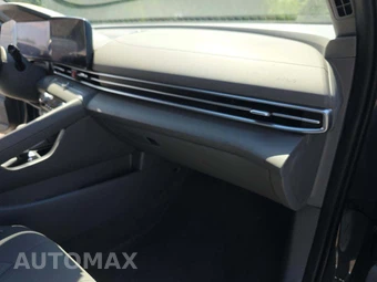 2024 Hyundai Elantra SEL - miniatura 19