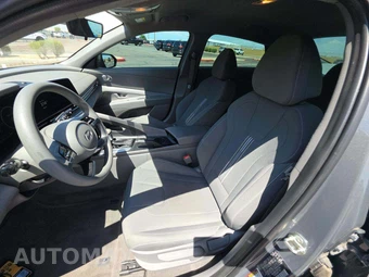 2024 Hyundai Elantra SEL - miniatura 6
