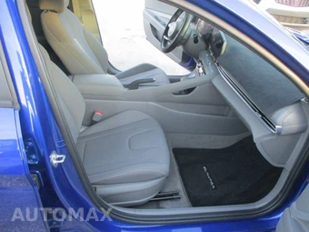 2024 Hyundai Elantra SEL - miniatura 19